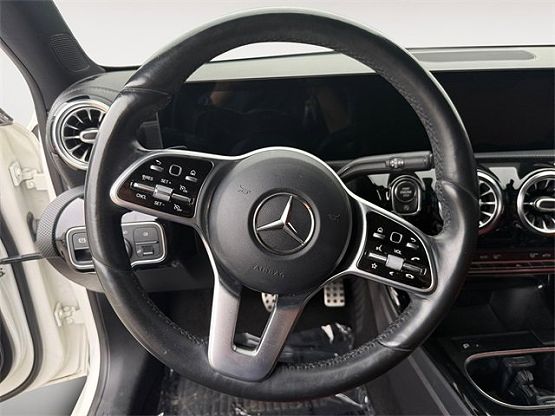 2021 Mercedes Benz A 220 AMG photo 10