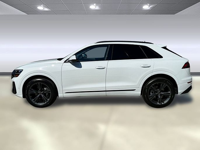 2026 Audi Q8