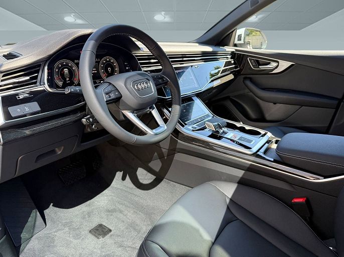 2026 Audi Q8