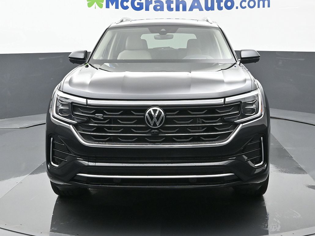 2024 Volkswagen Atlas SEL image 2