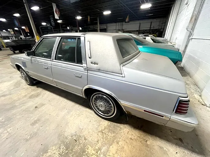 Chrysler New Yorkers for Sale | CarStory