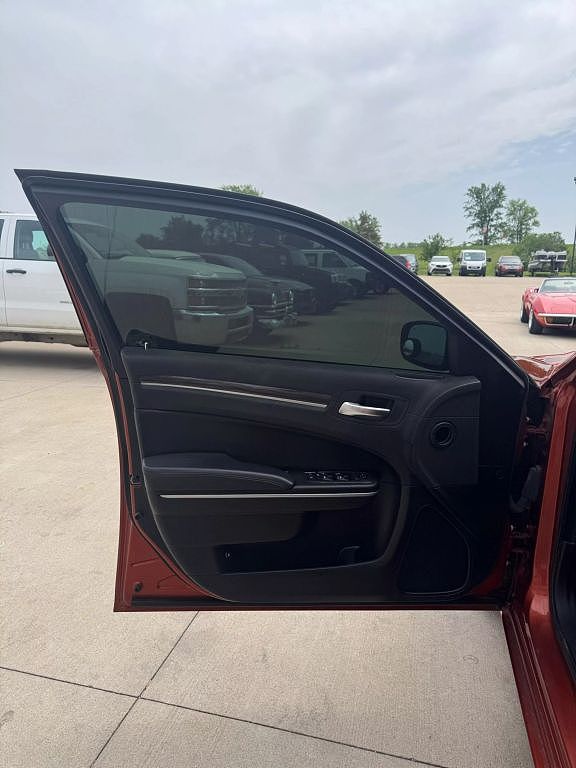 2020 Chrysler 300