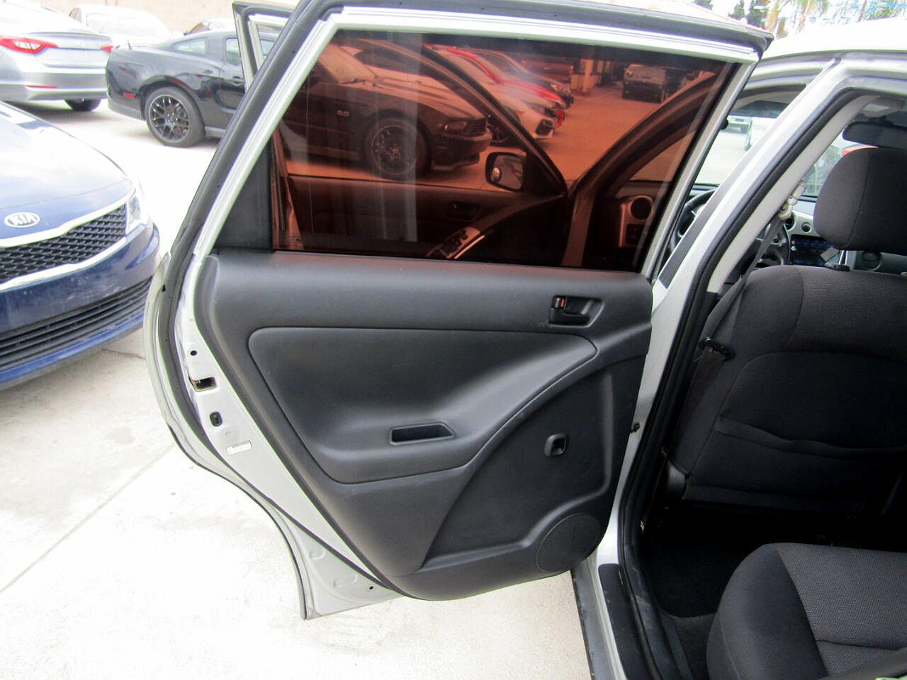 2003 Pontiac Vibe GT image 10