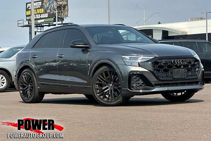 2024 Audi SQ8