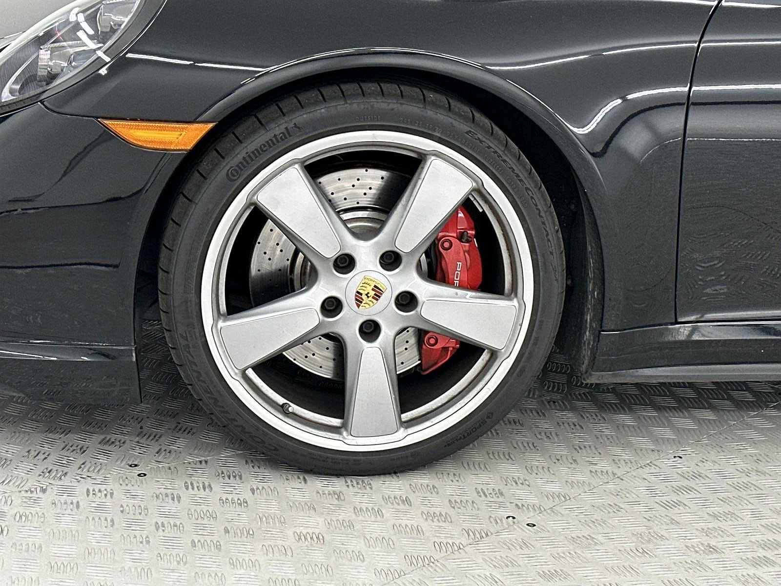 2016 Porsche 911 Turbo image 5