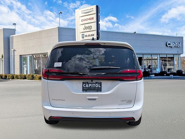 2027 Chrysler Pacifica