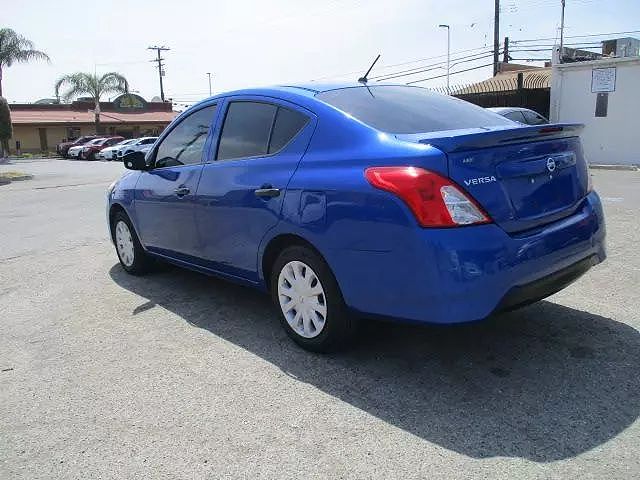 2016 Nissan Versa