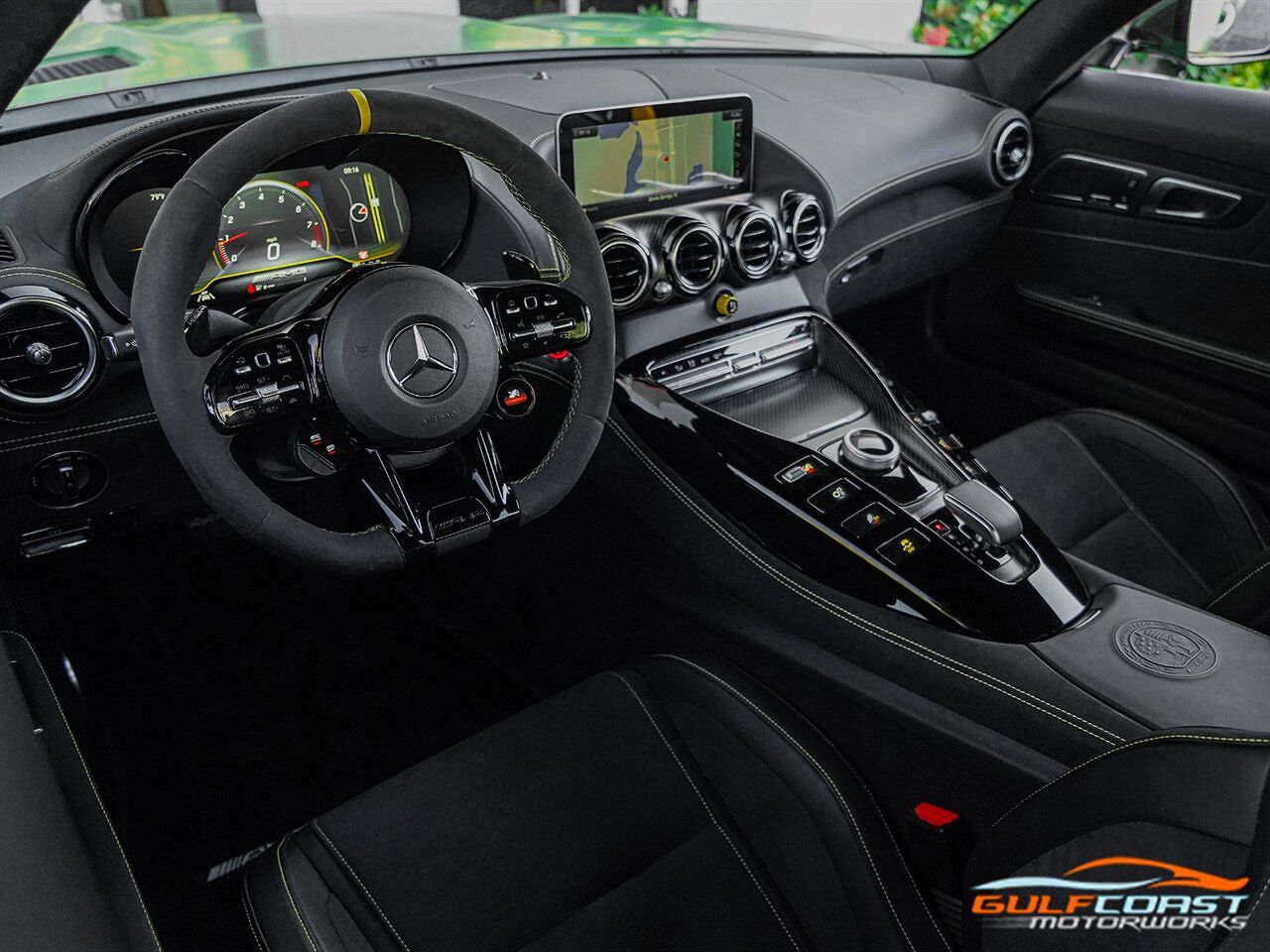 2020 Mercedes-Benz AMG GT R image 1