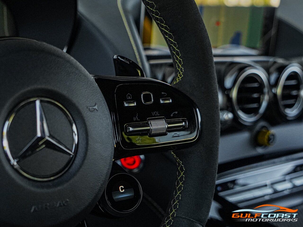 2020 Mercedes-Benz AMG GT R image 31