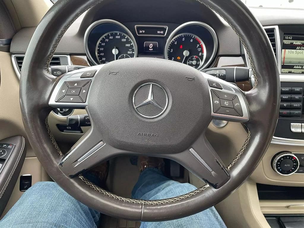 2015 Mercedes-Benz M-Class ML 350 image 4
