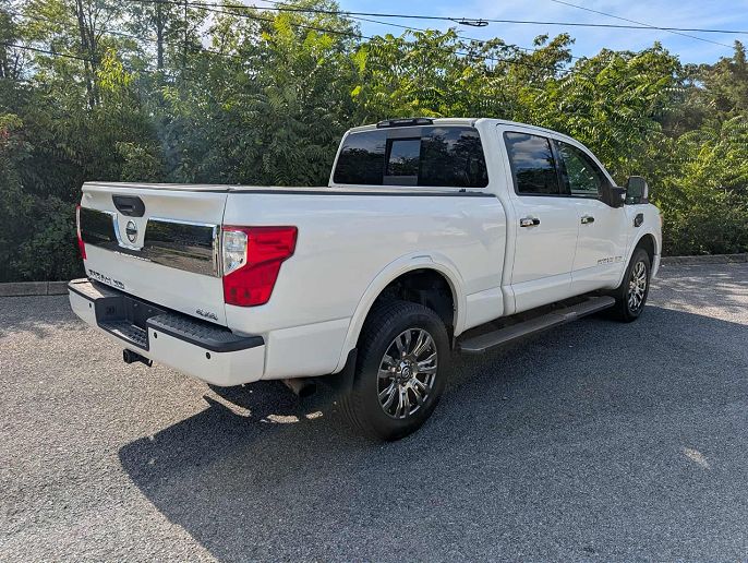 2016 Nissan Titan XD