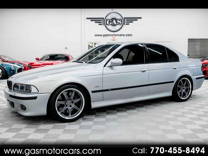 2002 BMW M5