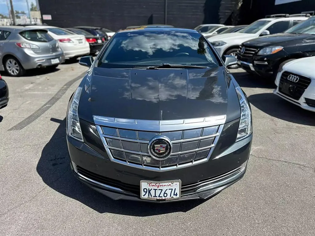 2014 Cadillac ELR null image 4