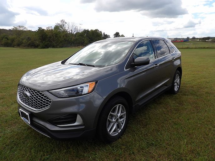 2023 Ford Edge