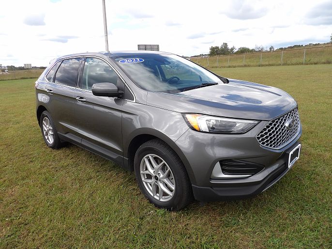 2023 Ford Edge