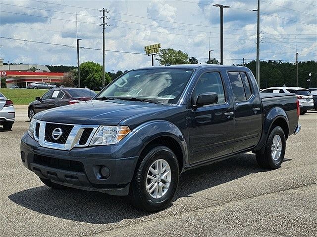 2018 Nissan Frontier SV image 1