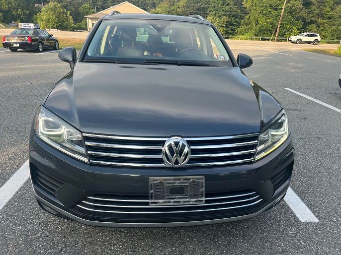 2016 Volkswagen Touareg