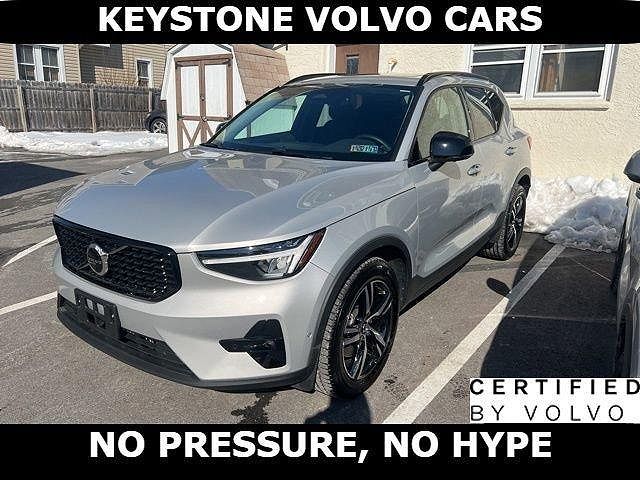 2023 Volvo XC40