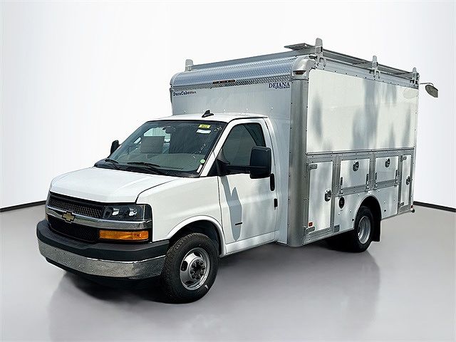 2023 Chevrolet Express