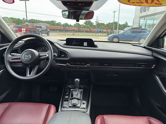 2023 Mazda CX-30 2.5 S Carbon photo 11