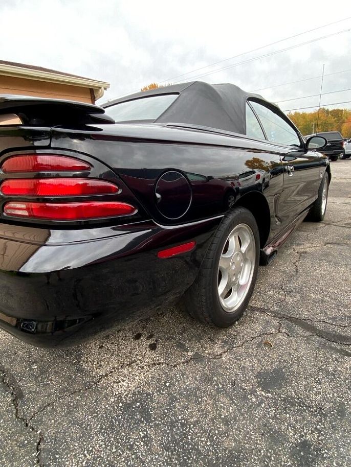 1995 Ford Mustang