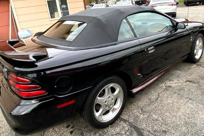 1995 Ford Mustang