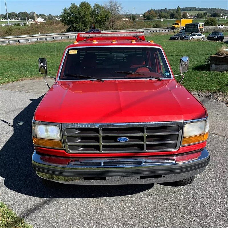 1992 Ford F-350 null image 1