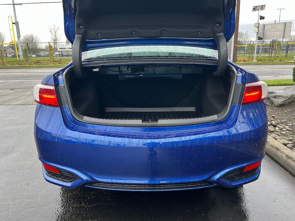2018 Acura ILX Special Edition image 4