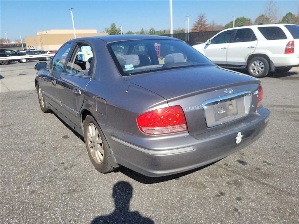 2004 Hyundai Sonata GLS image 4