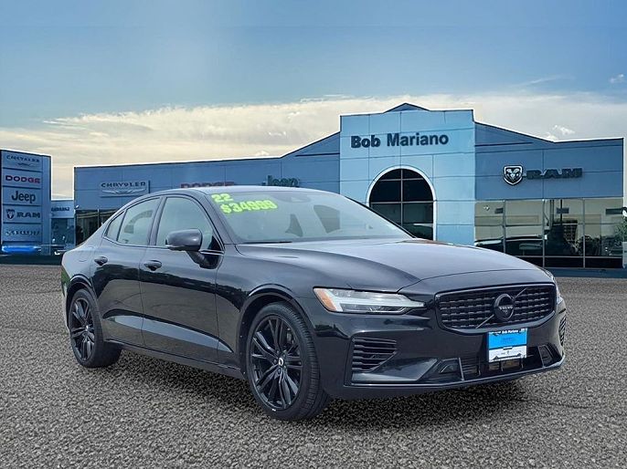 2022 Volvo S60