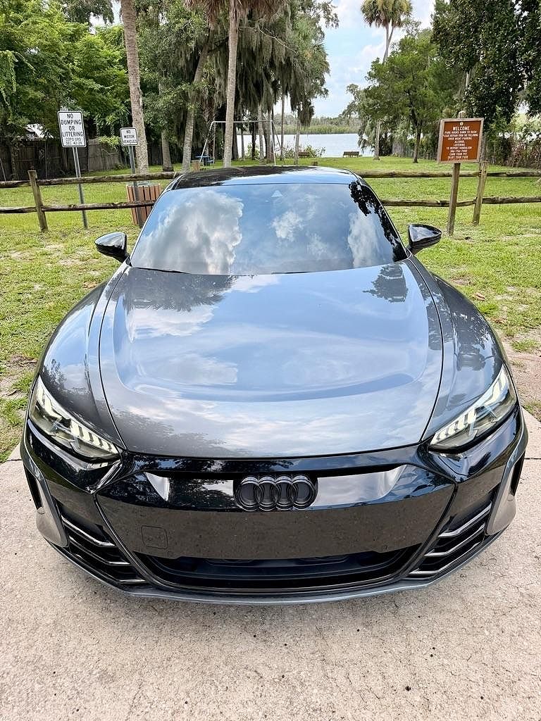 2022 Audi e-tron GT