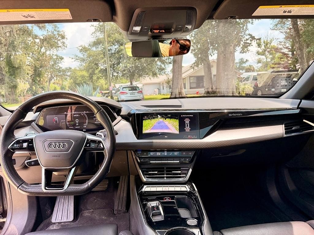 2022 Audi e-tron GT