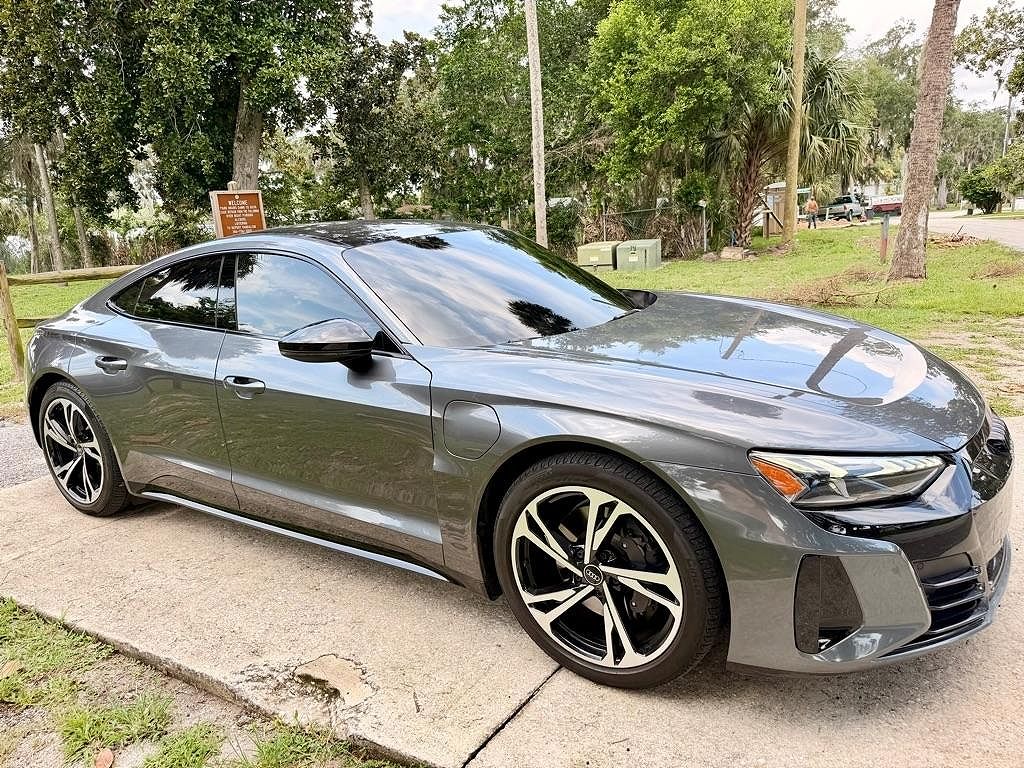 2022 Audi e-tron GT