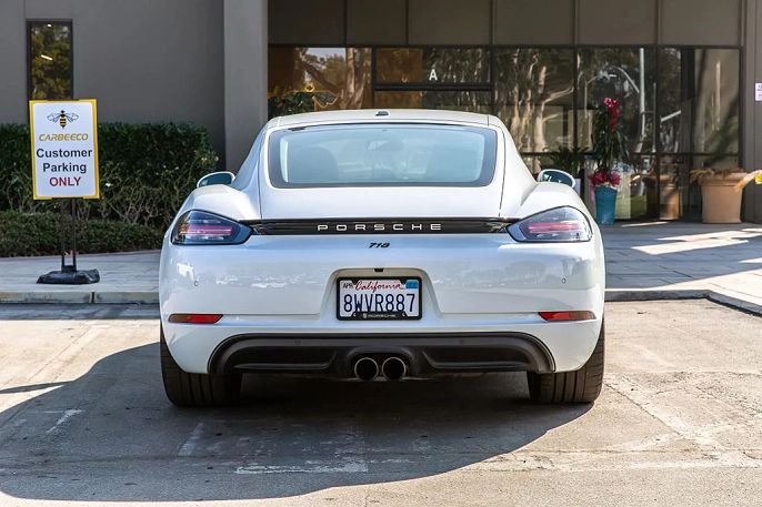 2018 Porsche 718 Cayman