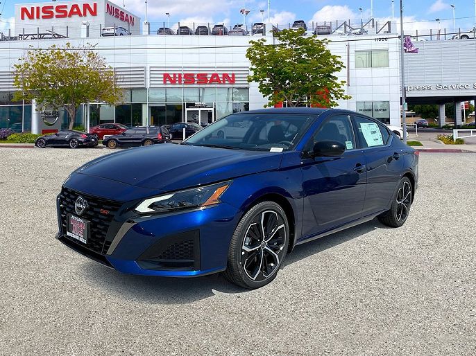 2025 Nissan Altima