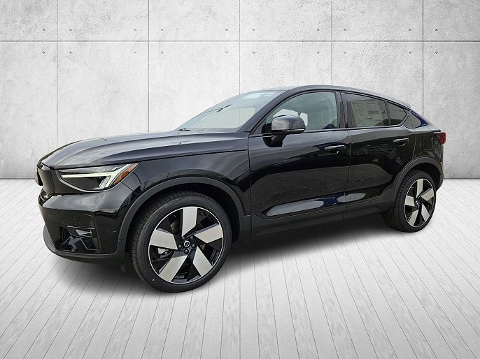 2024 Volvo C40