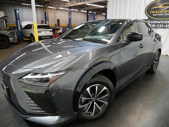 2023 Lexus RZ