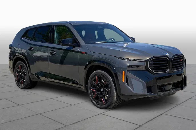 2025 BMW XM
