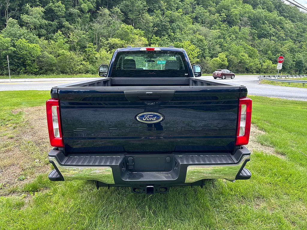 2025 Ford F-350