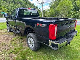 2025 Ford F-350