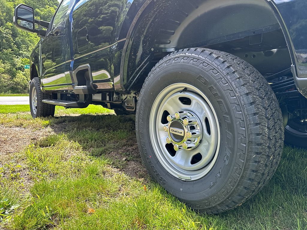 2025 Ford F-350