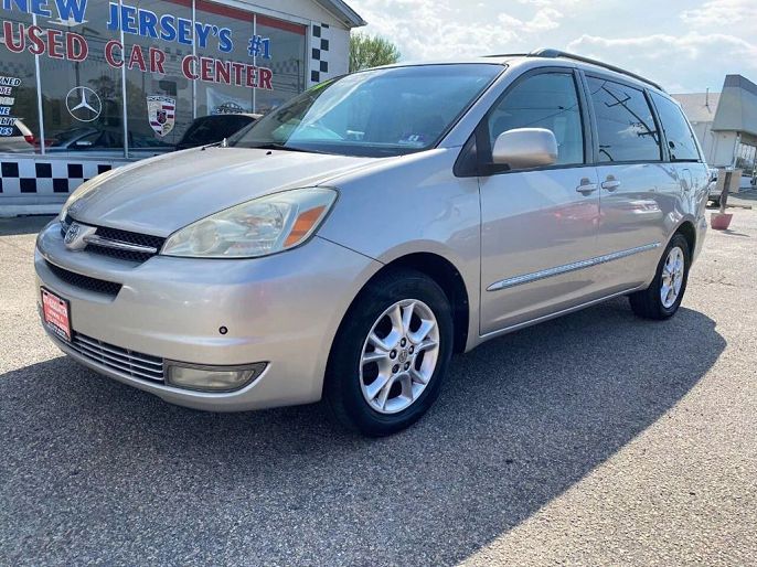 2004 Toyota Sienna