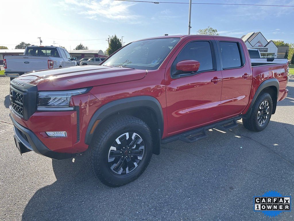 2023 Nissan Frontier PRO-4X image 2
