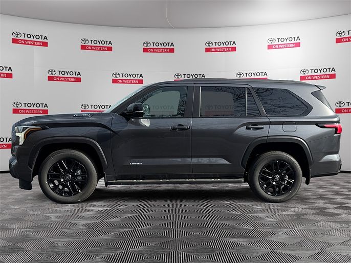 2025 Toyota Sequoia