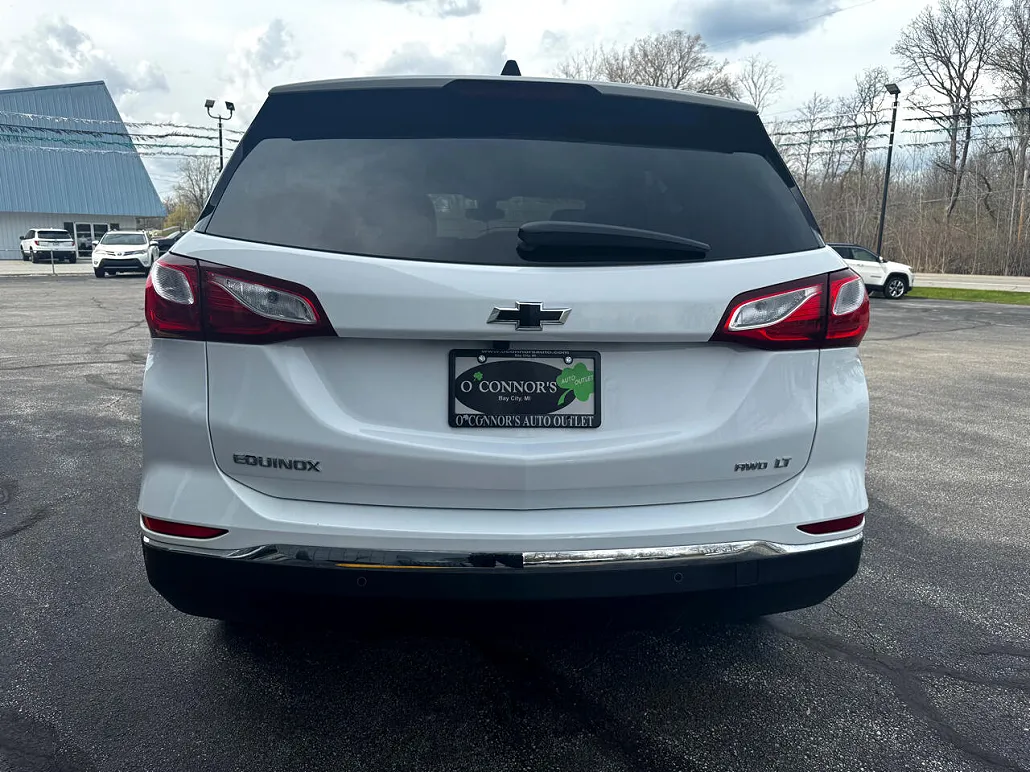 2019 Chevrolet Equinox LT image 3