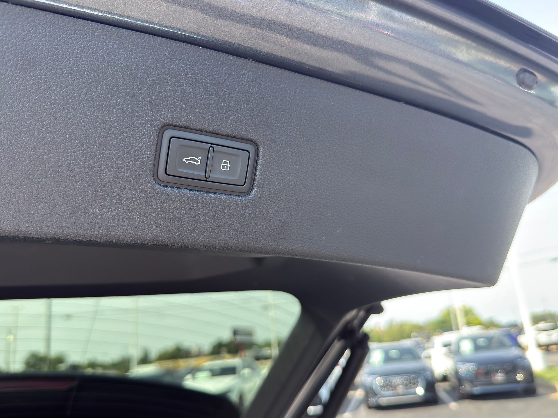 2024 Audi SQ8
