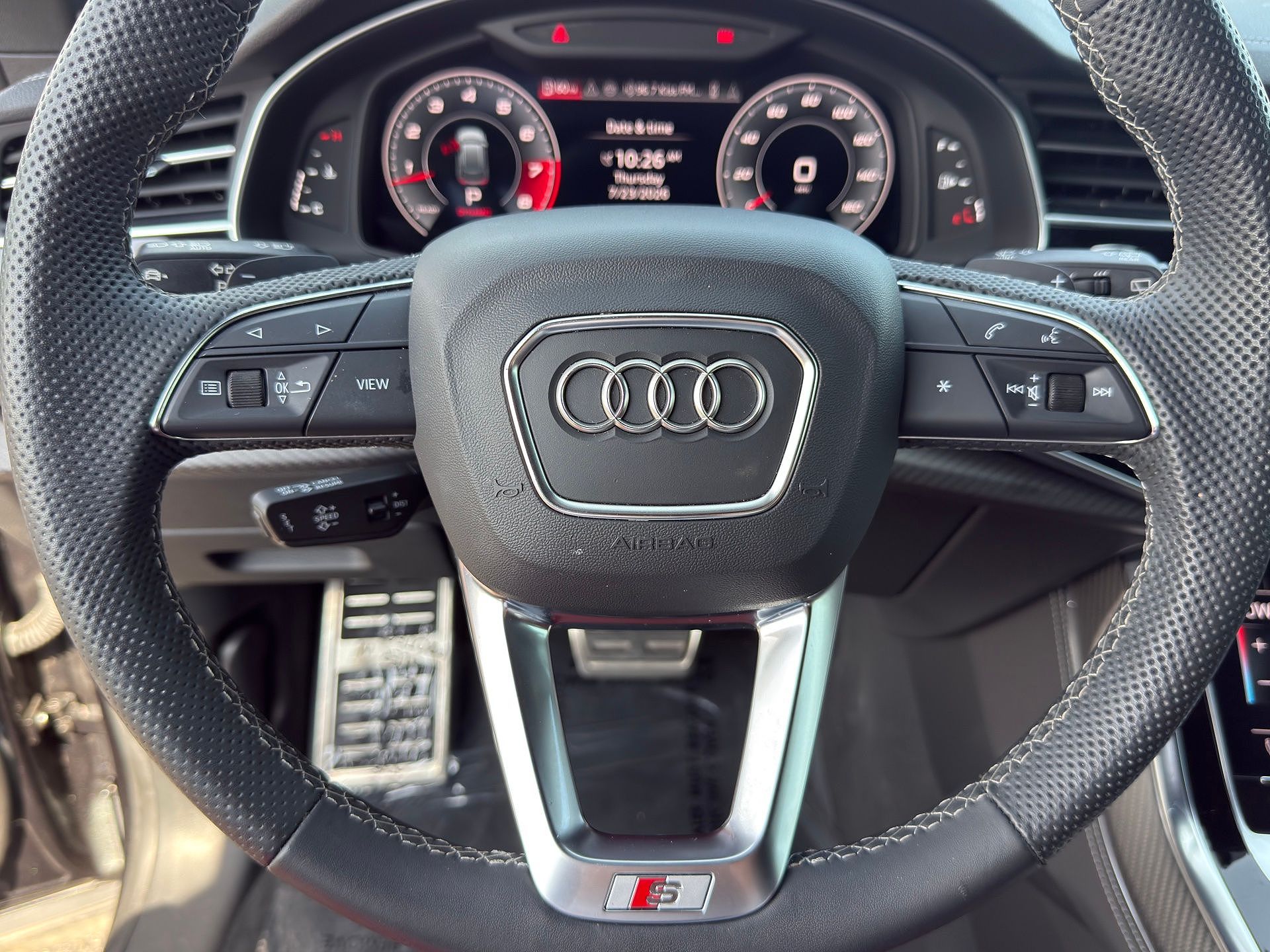 2024 Audi SQ8