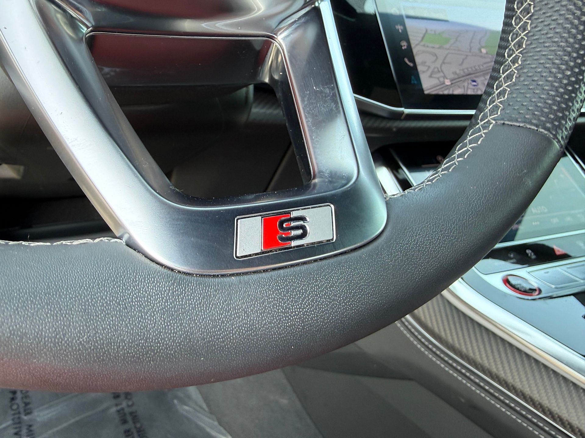 2024 Audi SQ8
