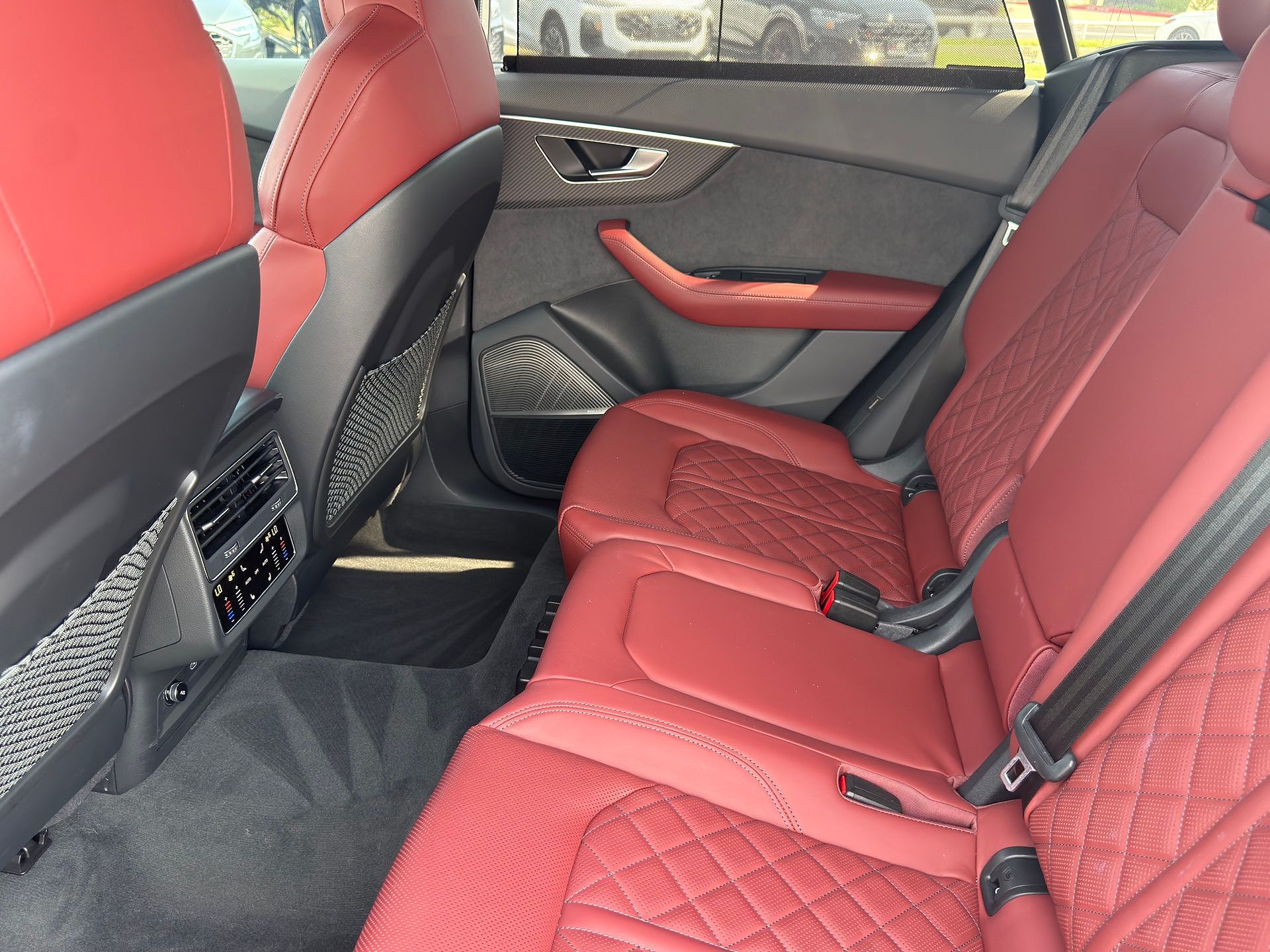 2024 Audi SQ8