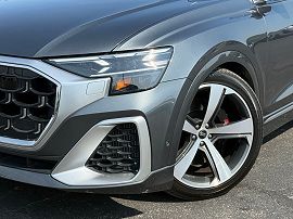 2024 Audi SQ8